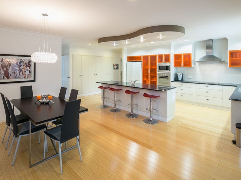 25 Saul Street, Thorneside QLD 4158