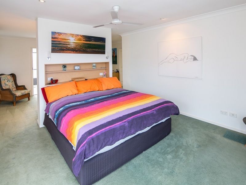 25 Saul Street, Thorneside QLD 4158