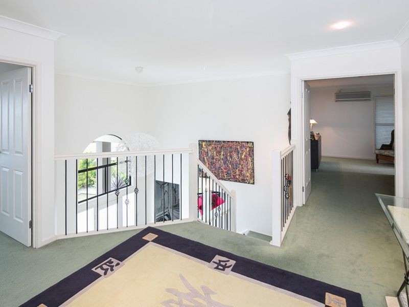 25 Saul Street, Thorneside QLD 4158