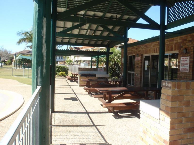 142/9 Bayside Court, Thorneside QLD 4158