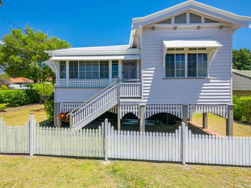 65 Waterview Avenue, Wynnum QLD 4178