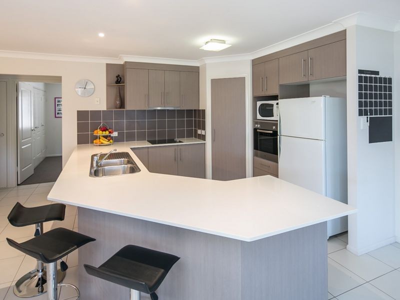 51 Hardy Road, Wellington Point QLD 4160