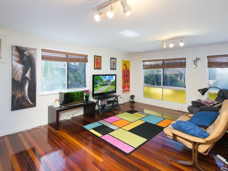 10 Nottinghill Street, Birkdale QLD 4159