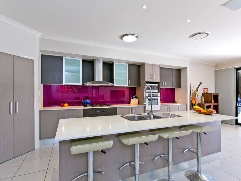 58 Mooroondu Road, Thorneside QLD 4158