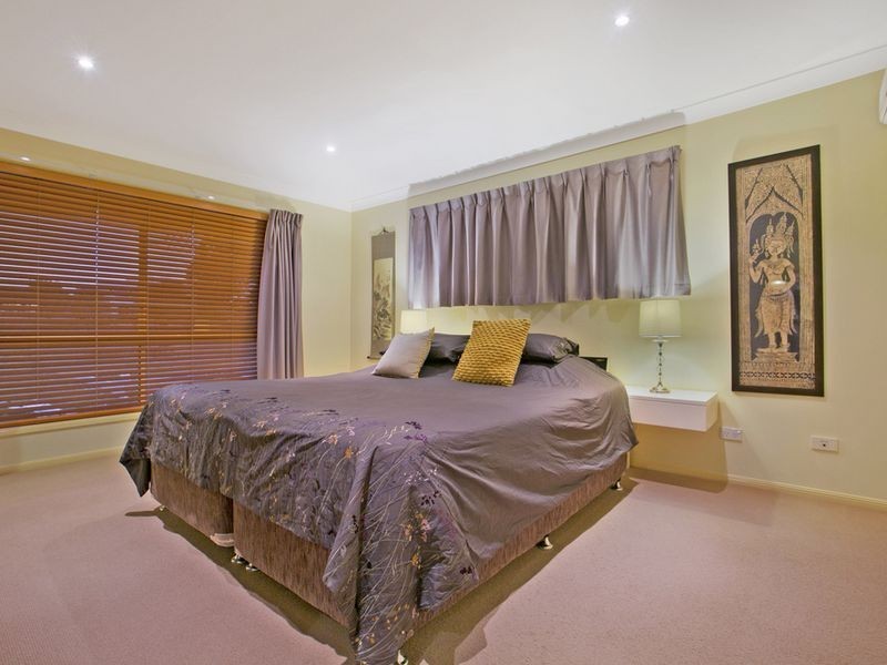 8 Seaside Close, Thorneside QLD 4158