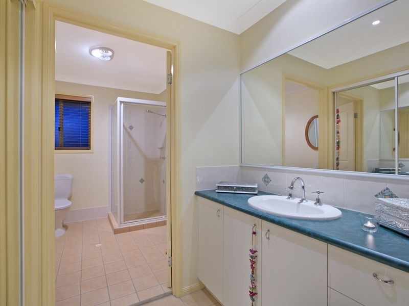 8 Seaside Close, Thorneside QLD 4158