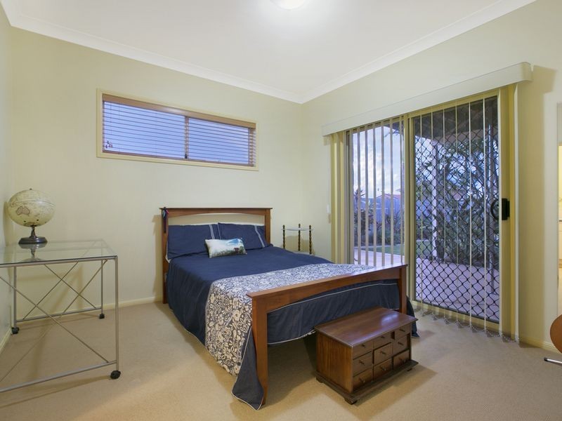 8 Seaside Close, Thorneside QLD 4158