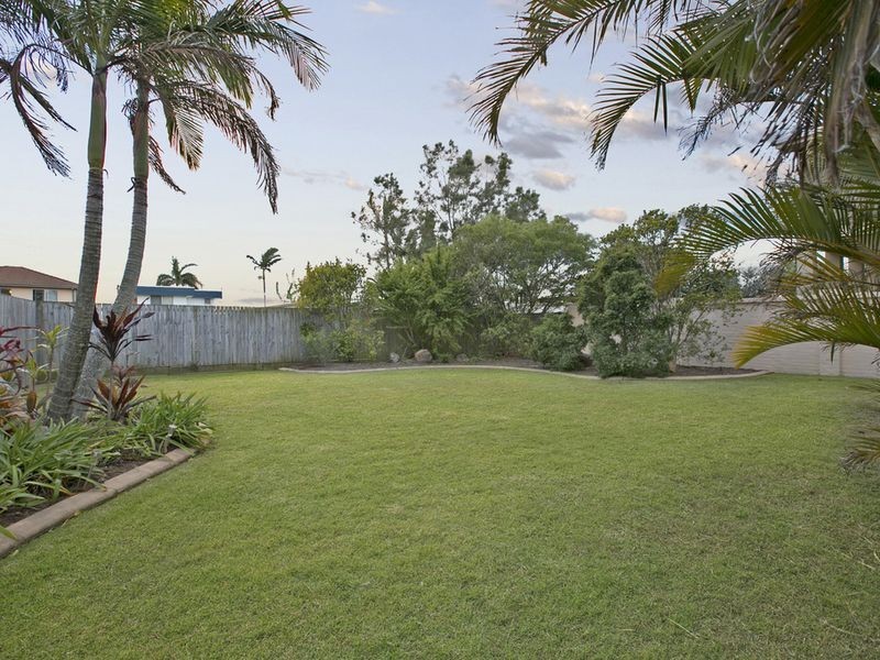 8 Seaside Close, Thorneside QLD 4158