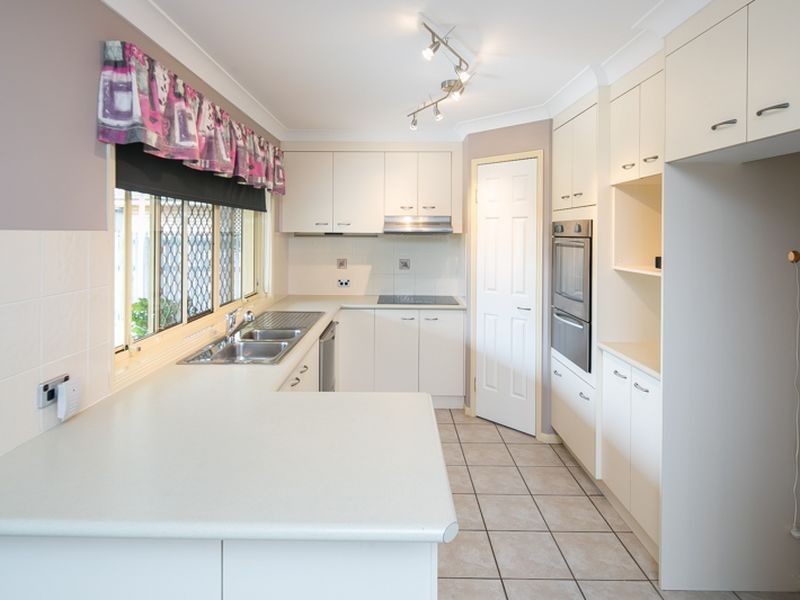 94 Starkey Street, Wellington Point QLD 4160