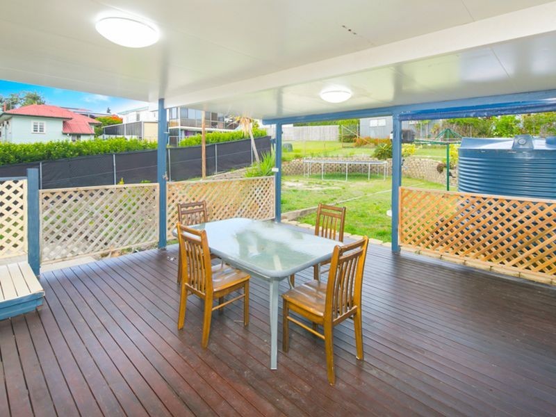 25 Nemarra Street, Wynnum West QLD 4178