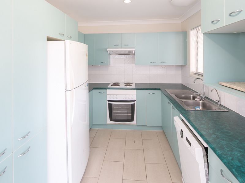 25 Nemarra Street, Wynnum West QLD 4178