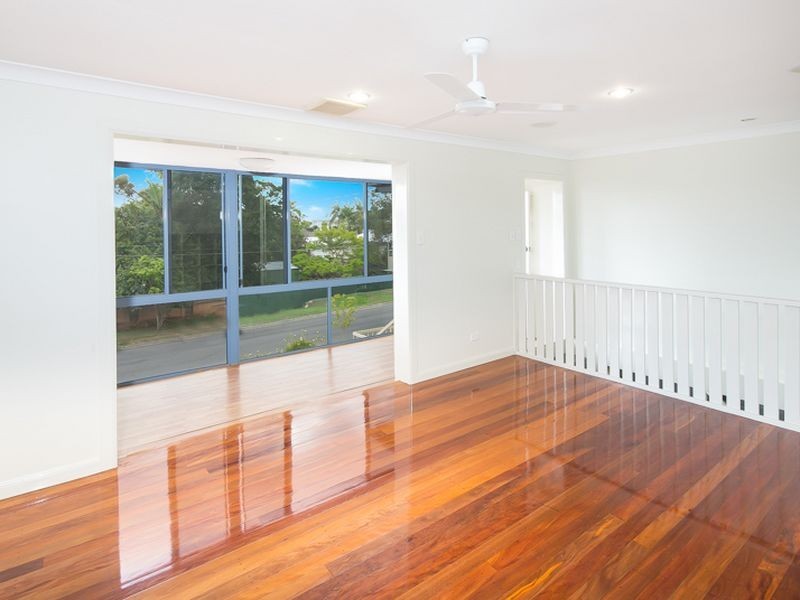 25 Nemarra Street, Wynnum West QLD 4178