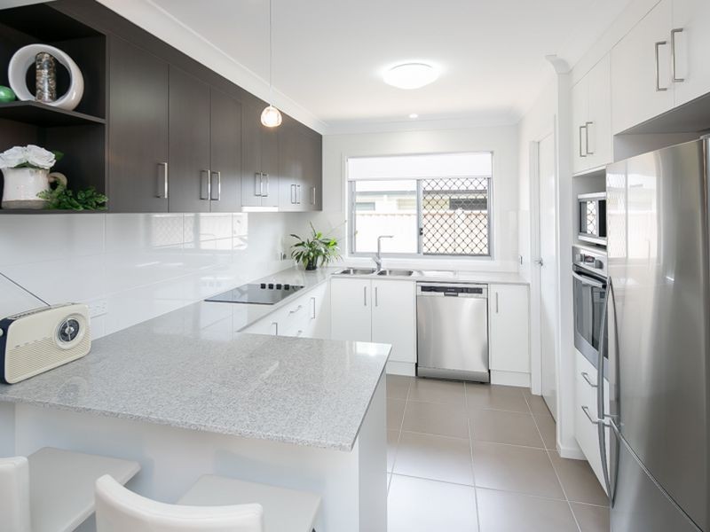 13 Radunz Place, Birkdale QLD 4159