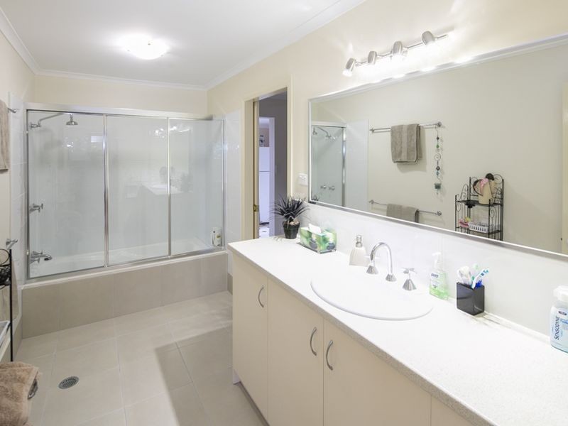 35 Agnes Street, Birkdale QLD 4159
