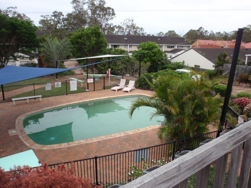 13/14 Kensington Place, Birkdale QLD 4159