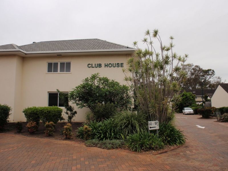 13/14 Kensington Place, Birkdale QLD 4159