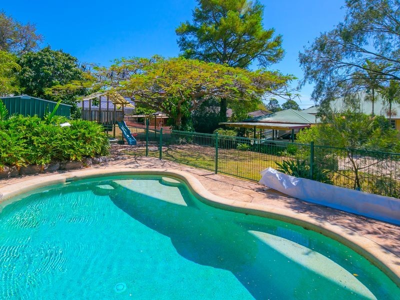 14 Victor Street, Birkdale QLD 4159