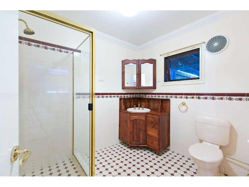 14 Victor Street, Birkdale QLD 4159