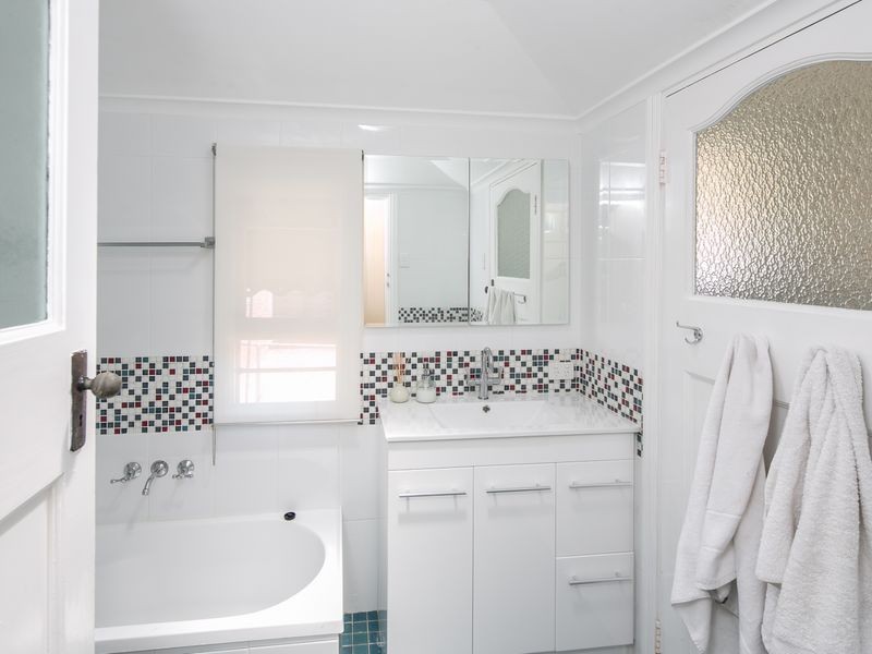 14 Victor Street, Birkdale QLD 4159