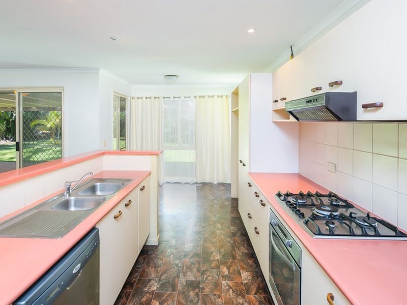 5 Finnegan Court, Birkdale QLD 4159