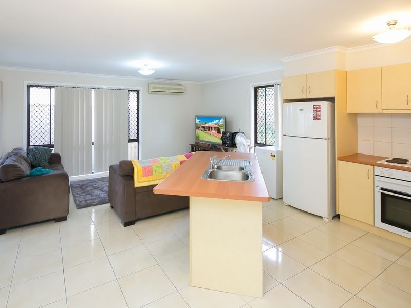 1/2 Trelleck Court, Alexandra Hills QLD 4161