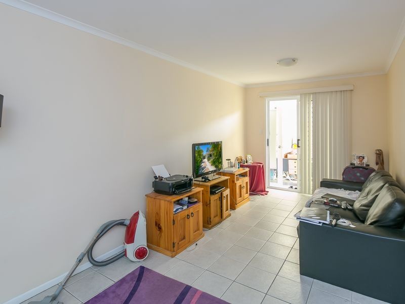 2/73 Burbank Road, Birkdale QLD 4159