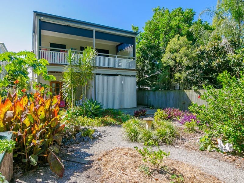 30 Barnham Street, Wynnum QLD 4178