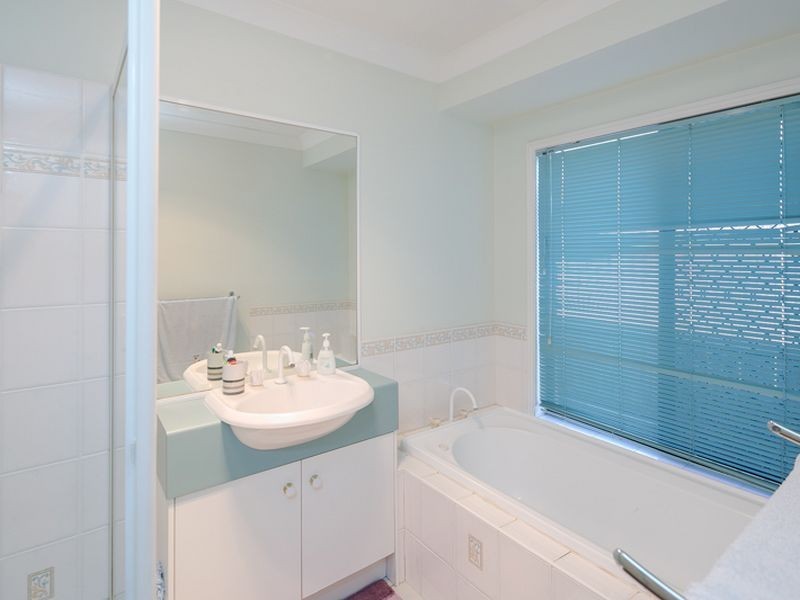 11 Walnut Court, Birkdale QLD 4159