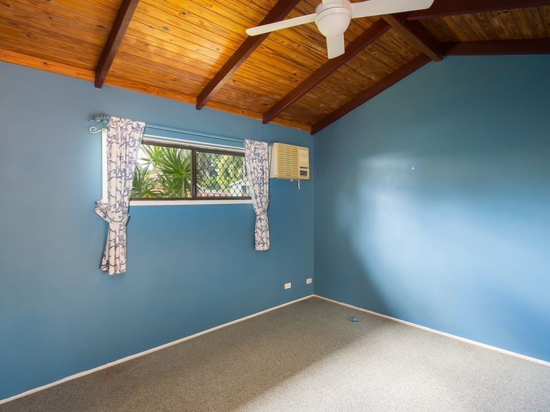 6 Sheena Street, Wellington Point QLD 4160