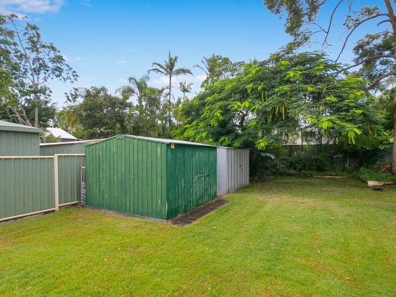 6 Sheena Street, Wellington Point QLD 4160