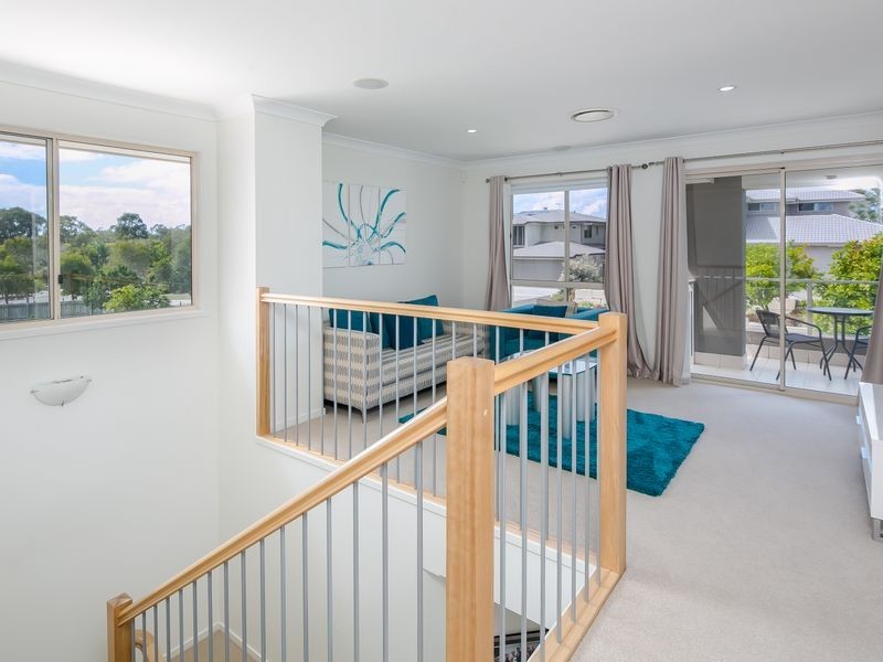 12 Amalia Street, Birkdale QLD 4159