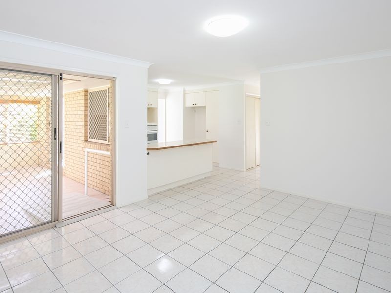 11 Bauhinia Street, Birkdale QLD 4159