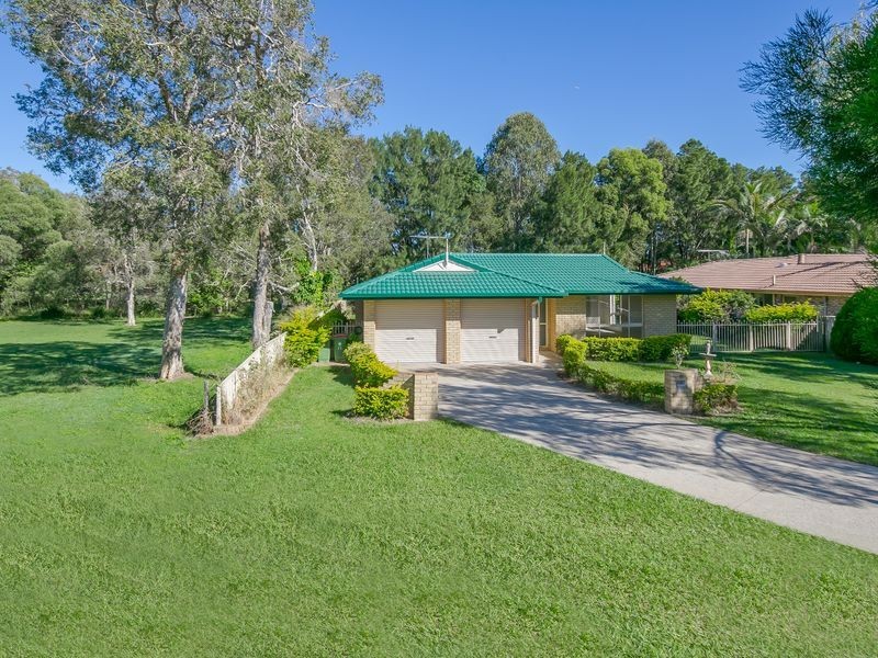 11 Bauhinia Street, Birkdale QLD 4159