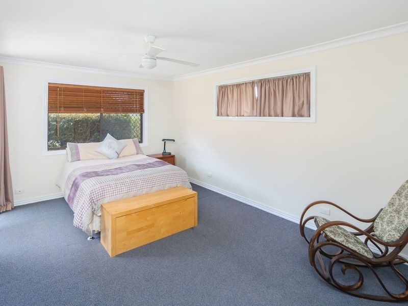 12 Manly Street, Birkdale QLD 4159