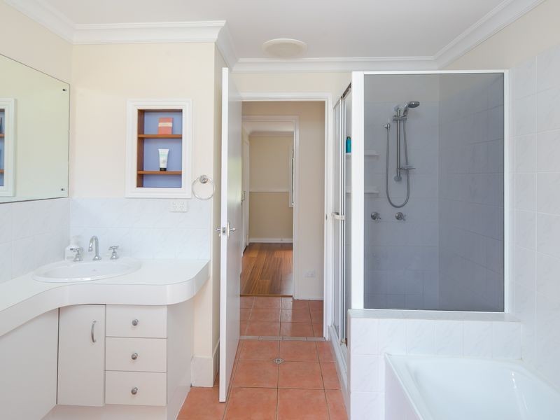 12 Manly Street, Birkdale QLD 4159