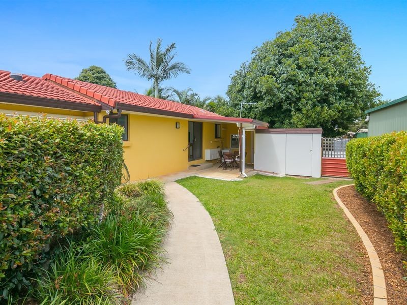 12 Manly Street, Birkdale QLD 4159