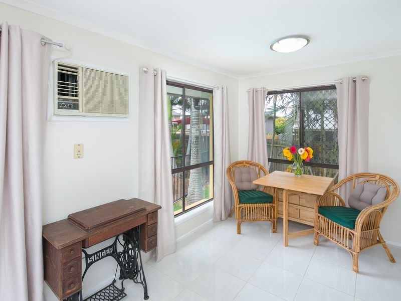 12 Manly Street, Birkdale QLD 4159