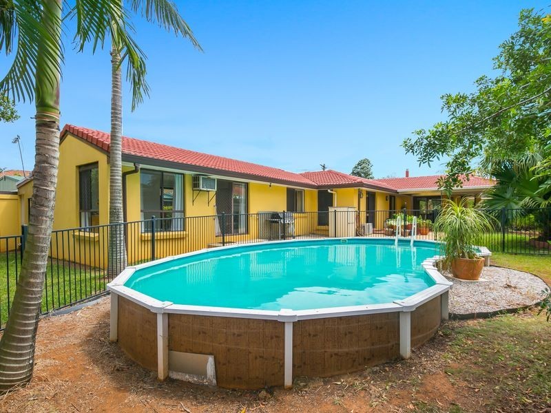 12 Manly Street, Birkdale QLD 4159