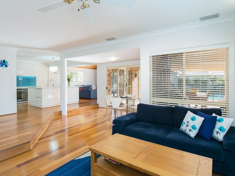 87 Creek Road, Birkdale QLD 4159