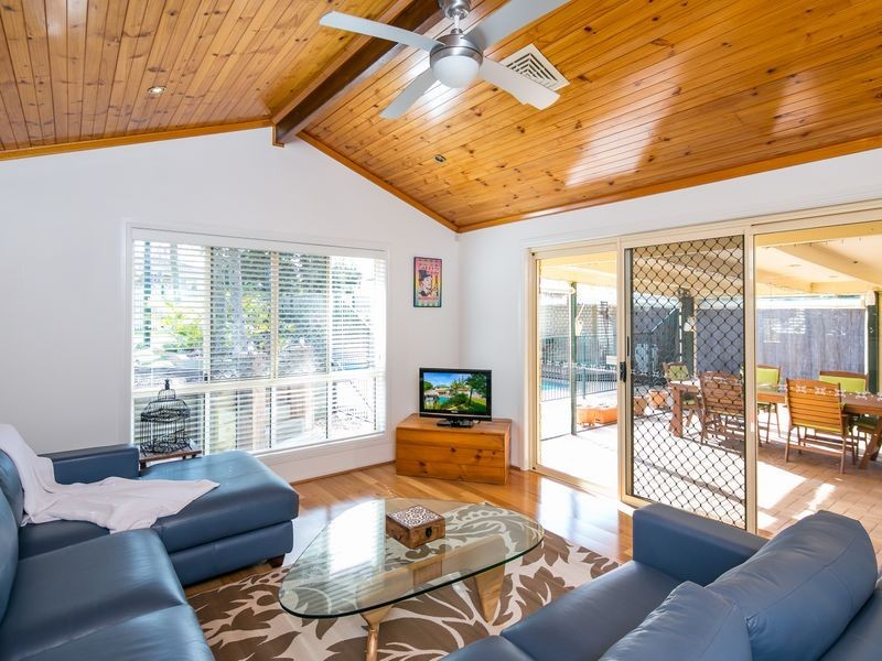 87 Creek Road, Birkdale QLD 4159