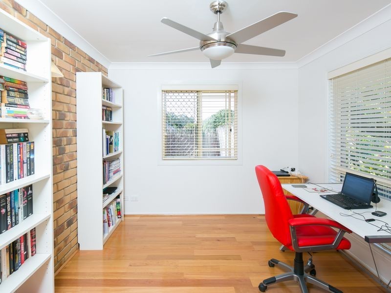 87 Creek Road, Birkdale QLD 4159