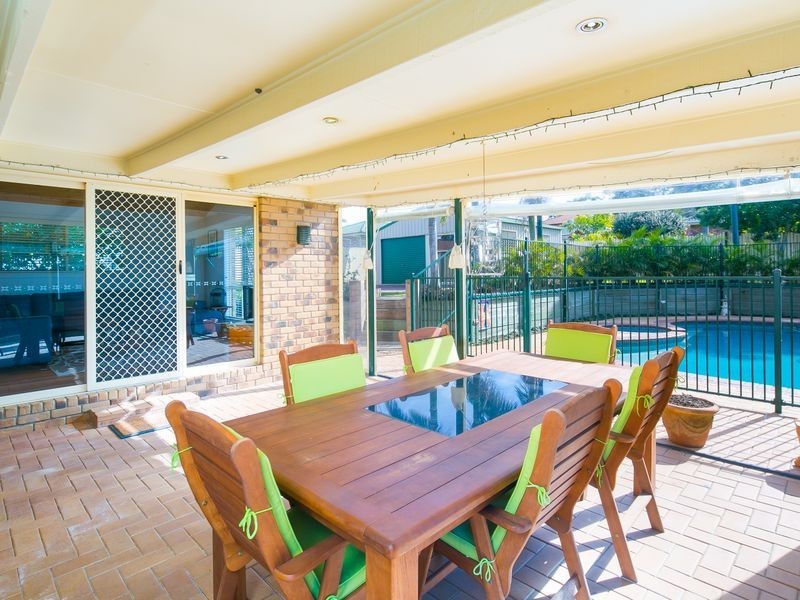 87 Creek Road, Birkdale QLD 4159