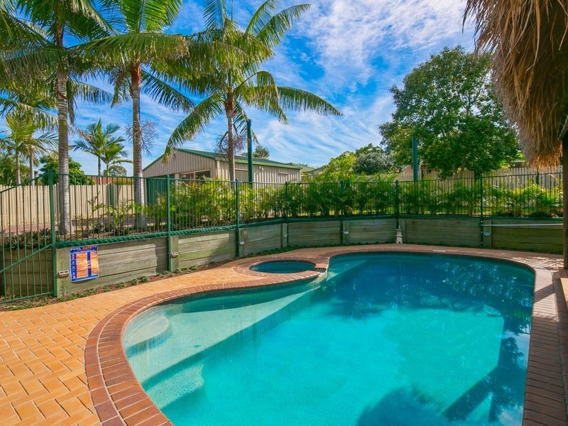 87 Creek Road, Birkdale QLD 4159