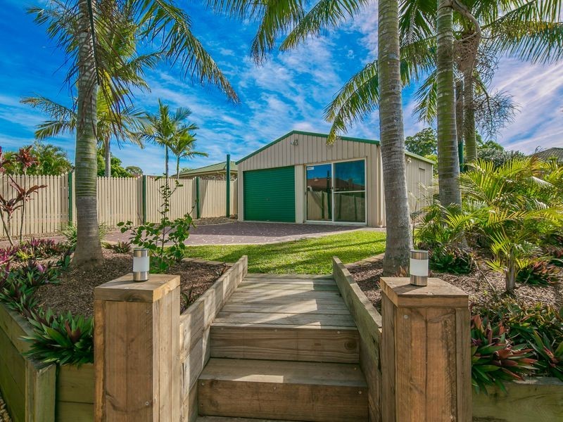 87 Creek Road, Birkdale QLD 4159