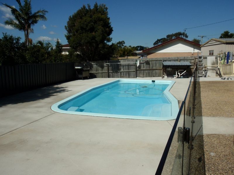 4 Pigeon Court, Birkdale QLD 4159