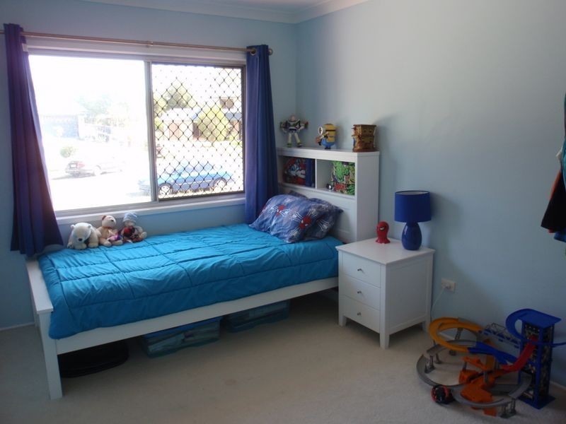 4 Pigeon Court, Birkdale QLD 4159