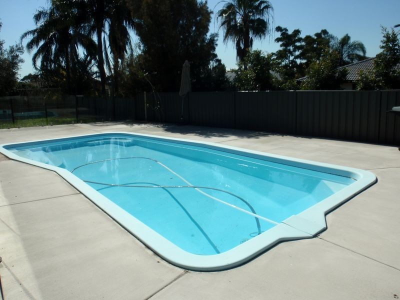 4 Pigeon Court, Birkdale QLD 4159