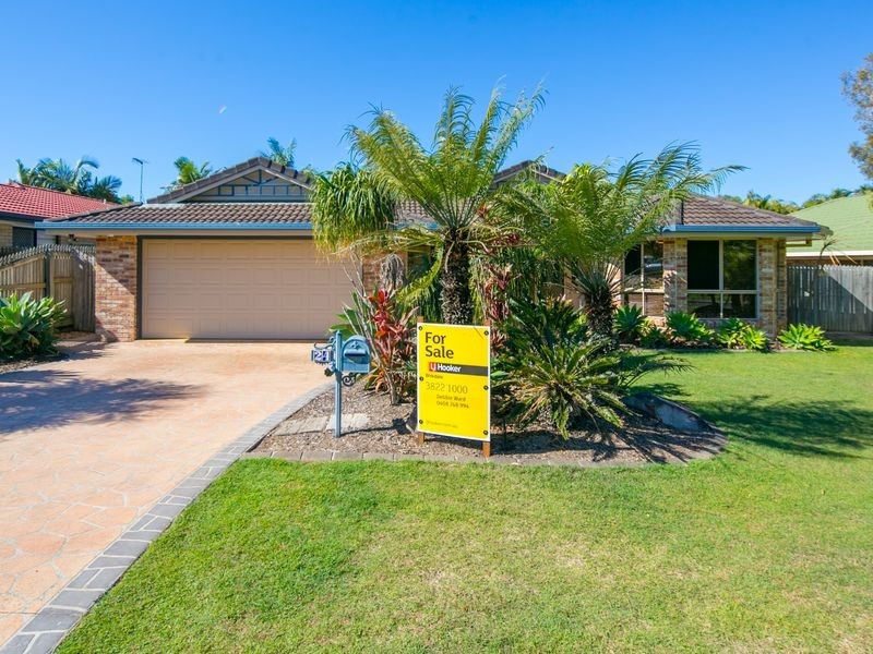 24 Farnham Street, Wellington Point QLD 4160