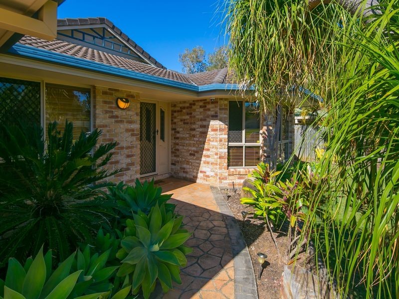 24 Farnham Street, Wellington Point QLD 4160