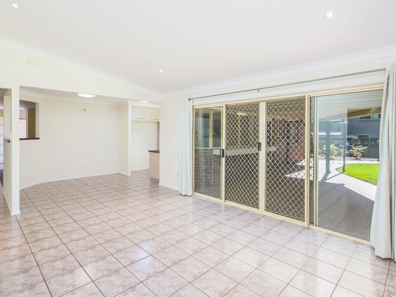 22 Turner Crescent, Wellington Point QLD 4160